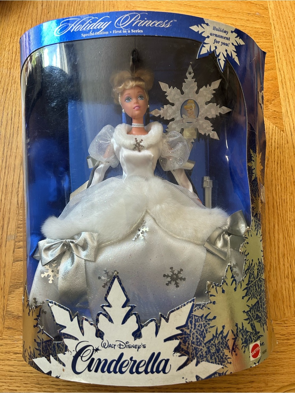 Disney Holiday Princess Cinderella in White and Silver vintage